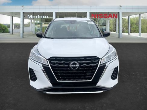 Certified 2023 Nissan Kicks S image 8