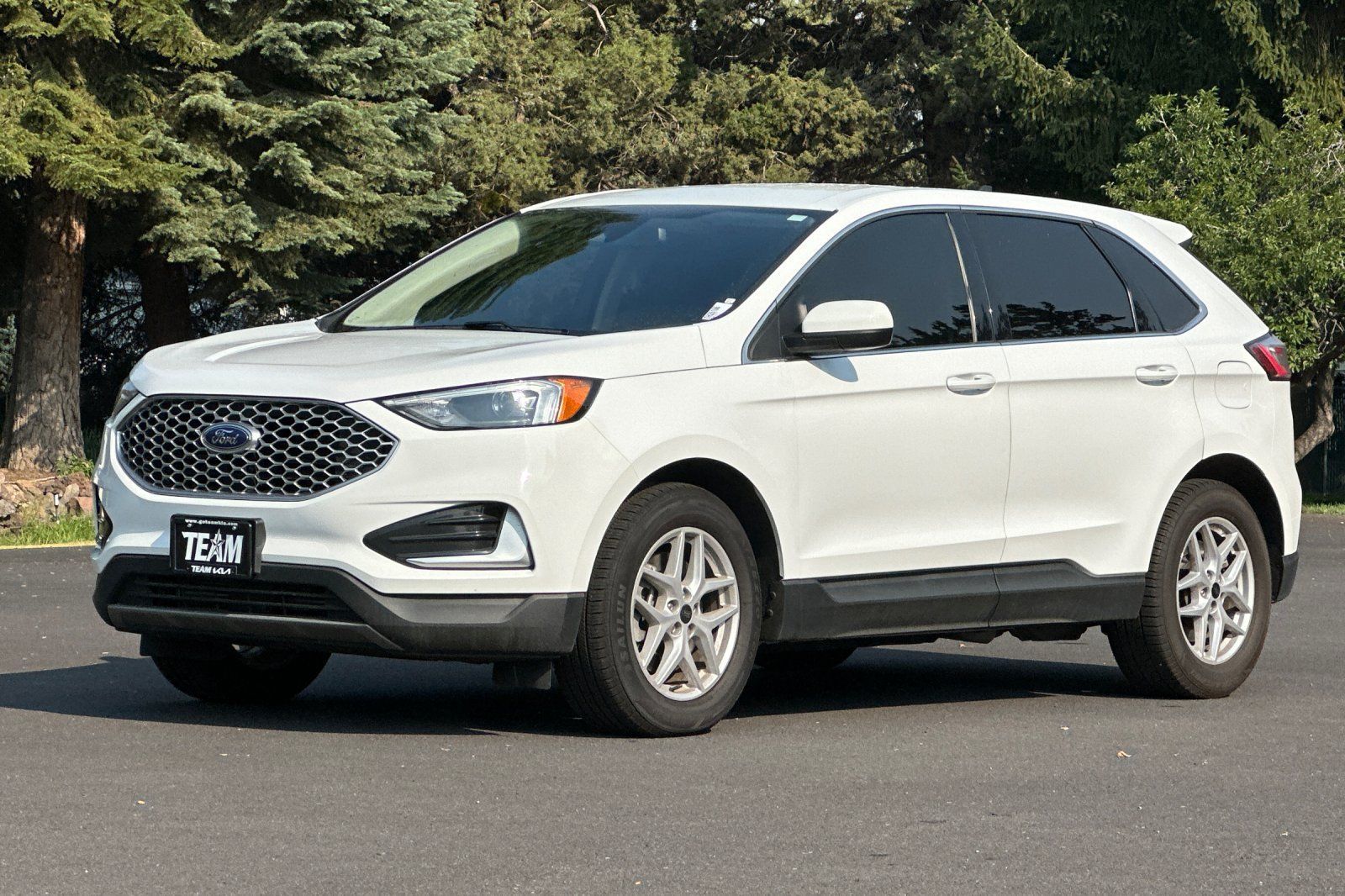 Used 2024 Ford Edge SEL AWD/4WD image 8