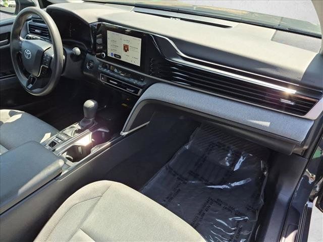 Certified 2025 Toyota Camry LE FWD image 22