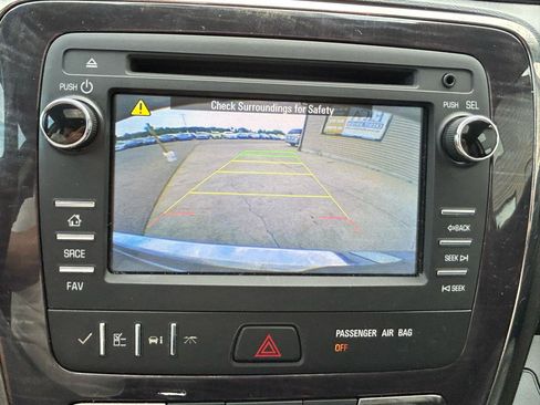 Used 2016 Buick Enclave Leather FWD image 25