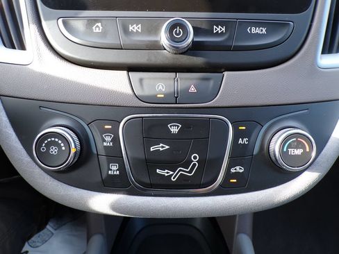Used 2024 Chevrolet Malibu LS FWD image 26