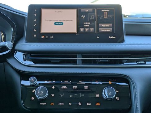 New 2026 INFINITI QX60 Luxe w/ Family Package image 20