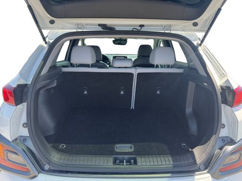 Used 2020 Hyundai Kona Limited AWD/4WD image 18