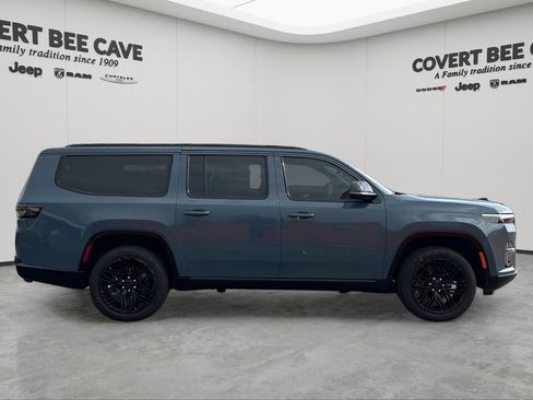 New 2026 Jeep Grand Wagoneer L Limited image 11