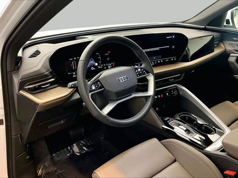 Certified 2025 Audi Q5 Premium Plus AWD/4WD image 18
