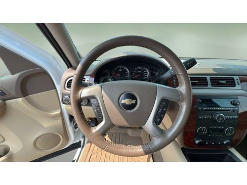 Used 2009 Chevrolet Silverado 1500 LTZ w/ Safety Package AWD/4WD image 21