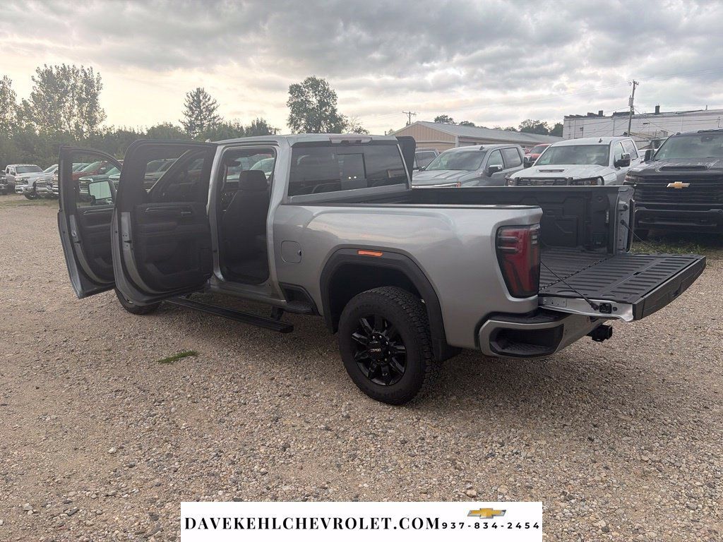 Used 2026 GMC Sierra 2500 AT4 w/ AT4 Premium Plus Package AWD/4WD image 27