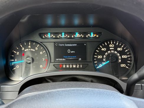 Used 2018 Ford F150 XL w/ Equipment Group 101A Mid RWD image 23