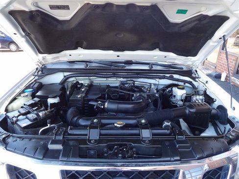 Used 2018 Nissan Frontier S image 28