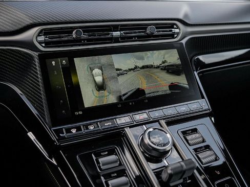 New 2026 Aston Martin V8 Vantage Coupe image 28