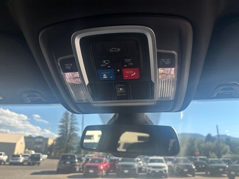 Used 2021 RAM 2500 Limited AWD/4WD image 24