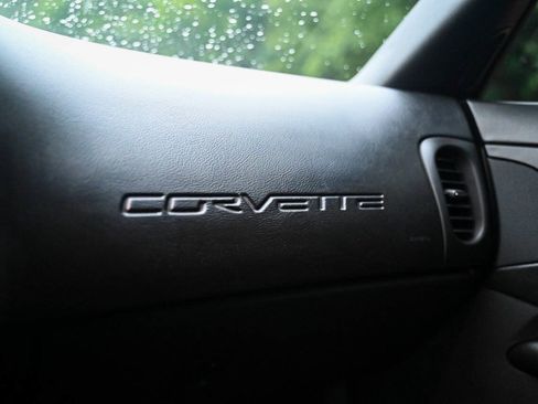 Used 2008 Chevrolet Corvette Coupe RWD image 86