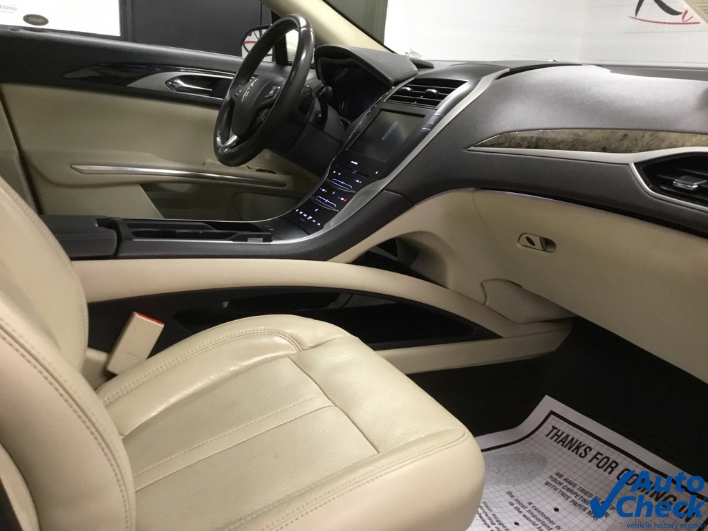 Used 2015 Lincoln MKZ AWD w/ Equipment Group 102A Reserve image 38