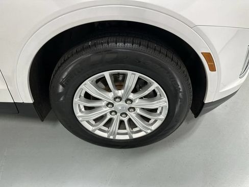 Used 2019 Cadillac XT5 AWD image 19