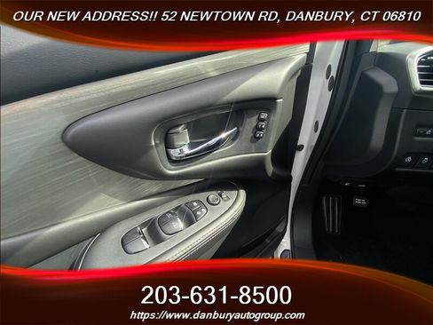 Used 2018 Nissan Murano SL w/ Moonroof Package AWD/4WD image 21