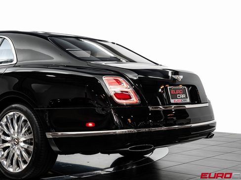 Used 2020 Bentley Mulsanne image 14