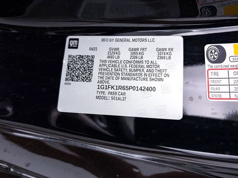 Used 2023 Chevrolet Camaro ZL1 RWD image 39