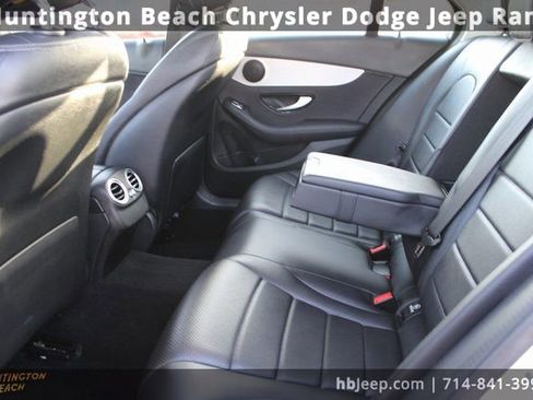 Used 2021 Mercedes-Benz C 300 Sedan image 39