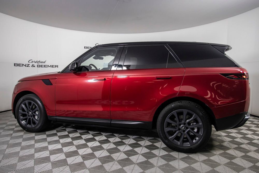Used 2023 Land Rover Range Rover Sport SE AWD/4WD image 11