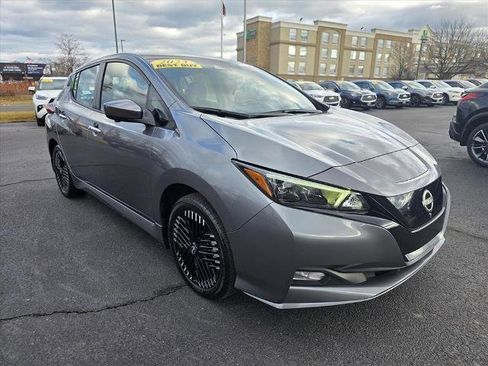 Used 2023 Nissan Leaf SV Plus image 1