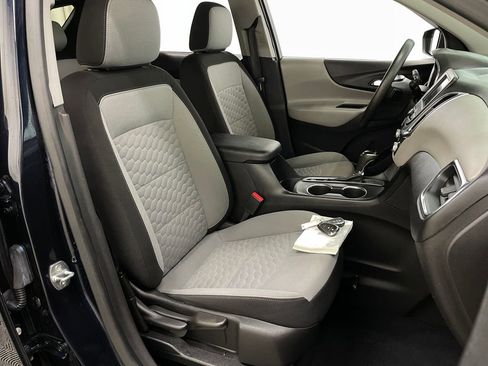 Certified 2021 Chevrolet Equinox LS w/ LS Convenience Package FWD image 35