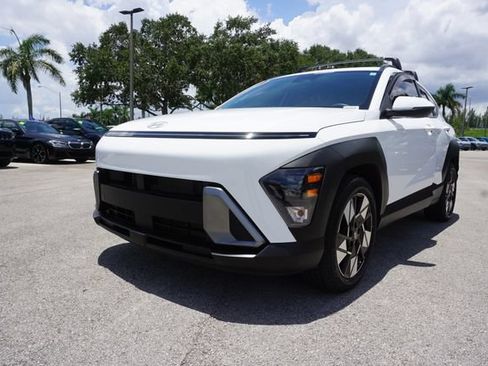 Used 2024 Hyundai Kona SEL w/ Convenience Package FWD image 13
