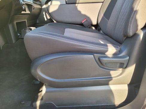 Used 2024 Nissan Titan SV w/ Accessory Utility Package image 21