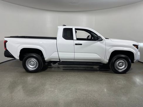 Certified 2025 Toyota Tacoma SR image 2