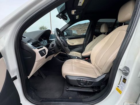 Used 2018 BMW X1 sDrive28i w/ Premium Package image 9