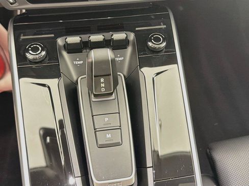 Certified 2026 Porsche 911 Carrera 4S AWD/4WD image 34