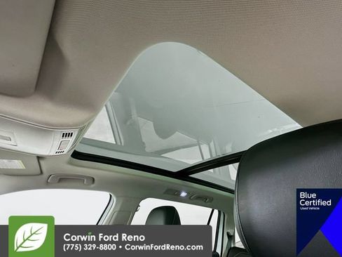 Used 2023 Volkswagen Tiguan SE w/ Panoramic Sunroof Package AWD/4WD image 26