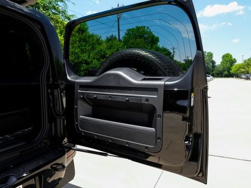 New 2026 Land Rover Defender 110 OCTA AWD/4WD image 68