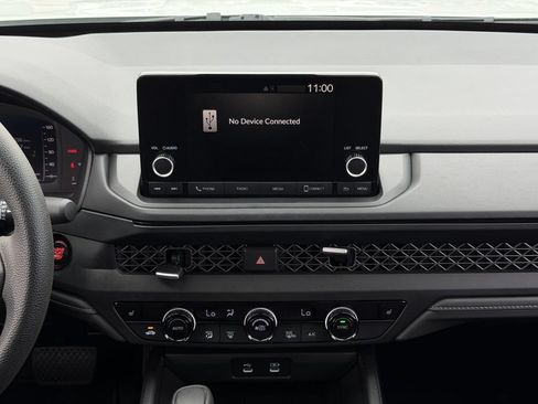 Used 2025 Honda Accord SE image 16