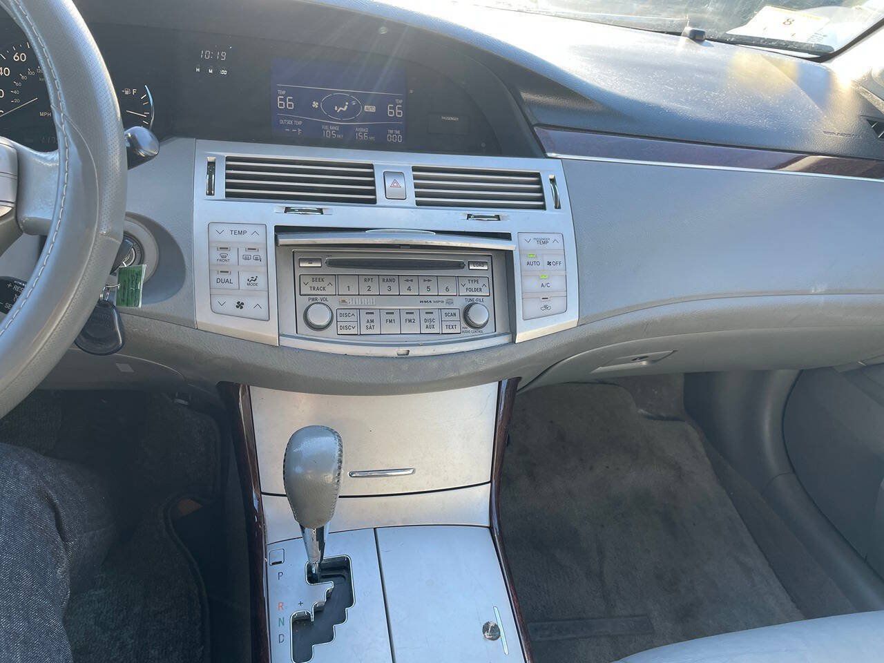 Used 2008 Toyota Avalon Touring FWD image 15