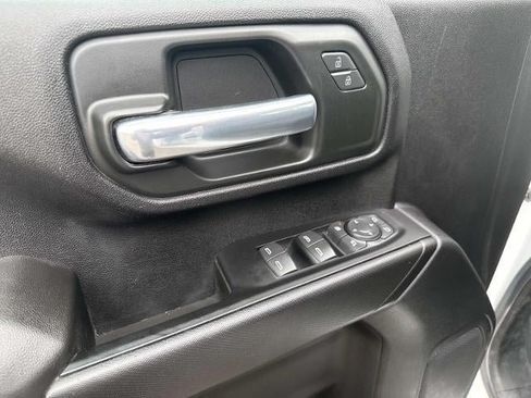 Used 2025 Chevrolet Silverado 2500 Custom w/ Custom Convenience Package AWD/4WD image 14