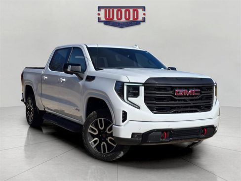 Used 2024 GMC Sierra 1500 AT4 w/ Technology Package image 1