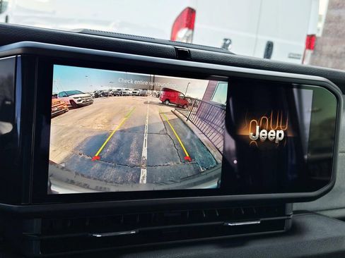 Certified 2025 Jeep Wrangler Sport S image 24