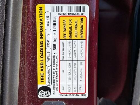 Used 2019 Ford Explorer Limited w/ Limited Luxury Package image 19