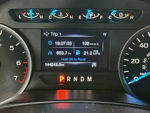 Used 2017 Ford F150 XLT w/ Equipment Group 302A Luxury AWD/4WD image 15