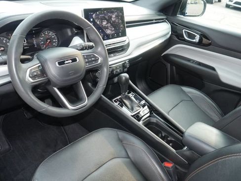 Used 2023 Jeep Compass Limited AWD/4WD image 13