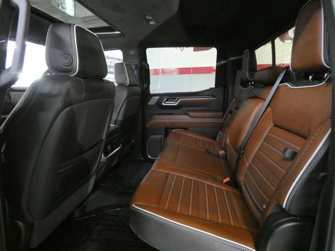 Used 2026 GMC Sierra 1500 Denali Ultimate AWD/4WD image 31