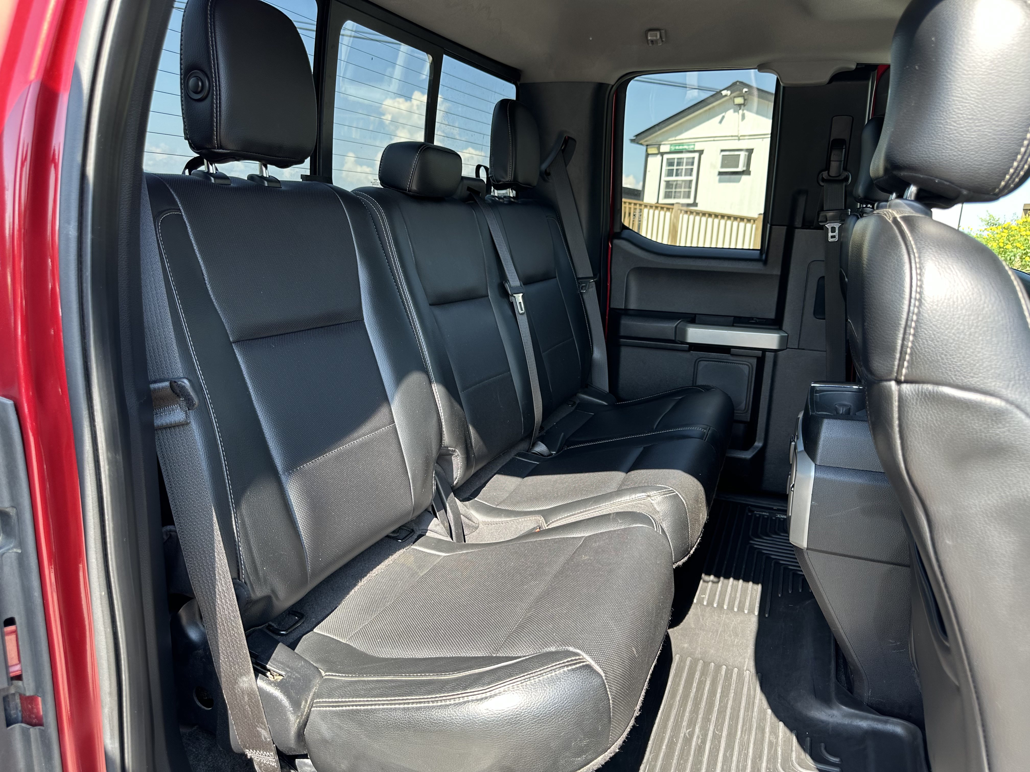 Used 2015 Ford F150 Lariat w/ Equipment Group 501A Mid AWD/4WD image 11