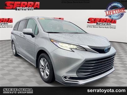 Used 2025 Toyota Sienna Limited