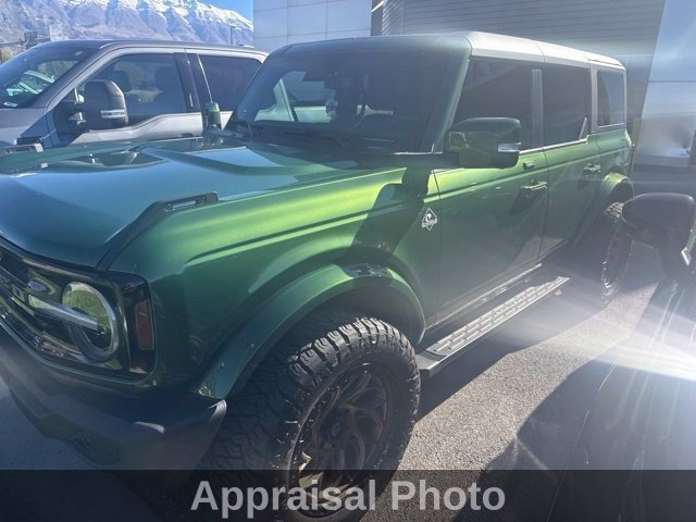 Used 2022 Ford Bronco Outer Banks AWD/4WD image 3
