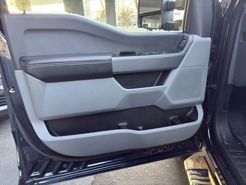 Used 2024 Ford F250 XLT image 10