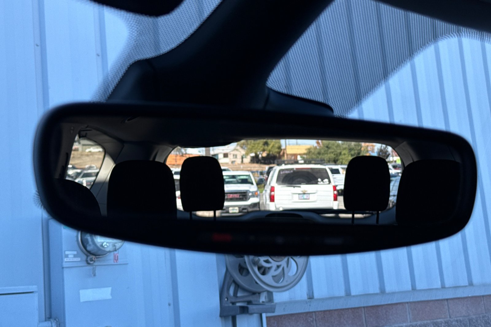 Used 2019 Chrysler Pacifica Touring Plus w/ Advanced Safetytec Group FWD image 25