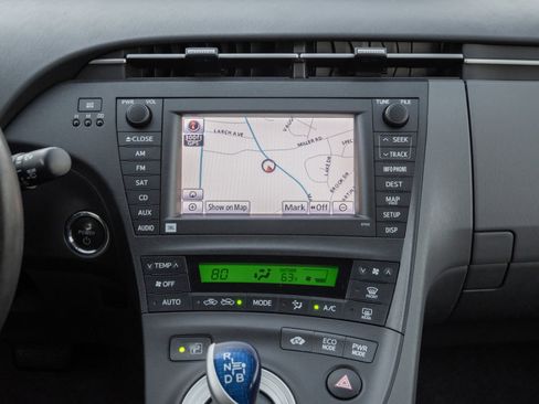 Used 2011 Toyota Prius Three image 28