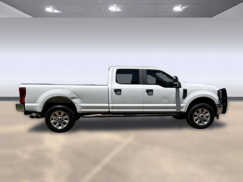 Used 2018 Ford F250 XL w/ Power Equipment Group AWD/4WD image 8