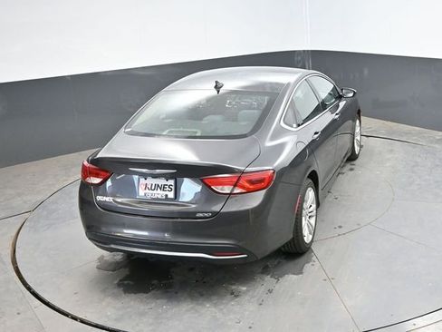 Used 2015 Chrysler 200 Limited w/ Spring Special Group FWD image 39