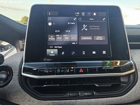 Used 2022 Jeep Compass Latitude image 24